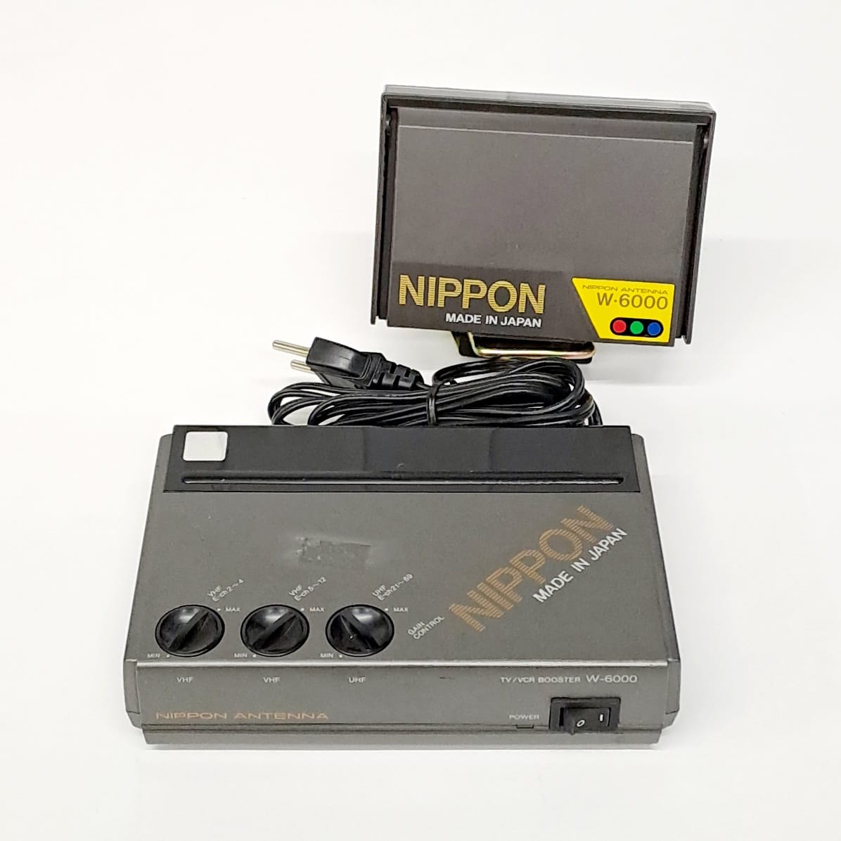 Nippon Antenna W-6000 Indoor Gain Controllable TV Booster