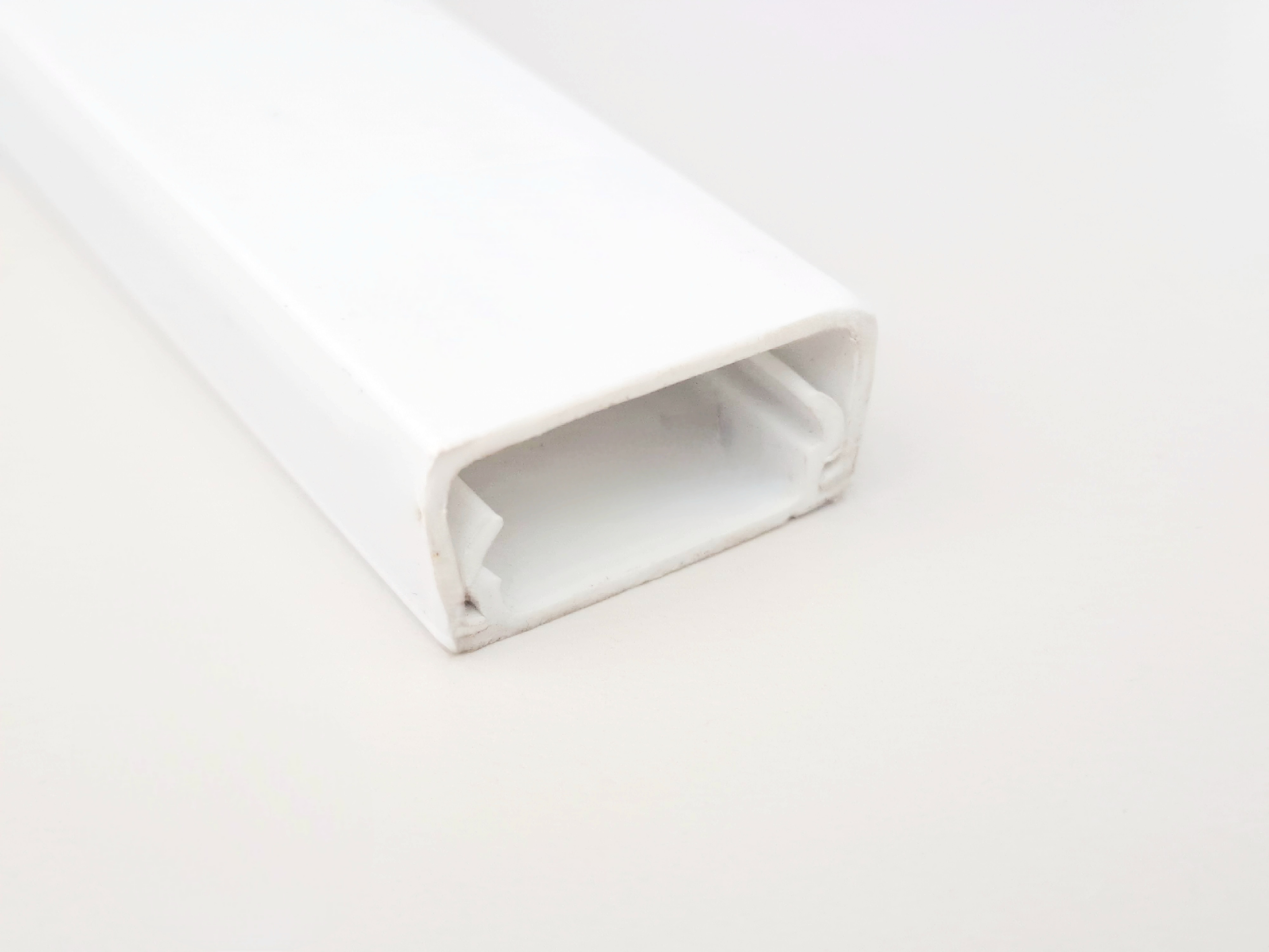 Cable Trunking 1/2” x 6ft (LxWxH: 1800mm x 27mm x 13mm) 