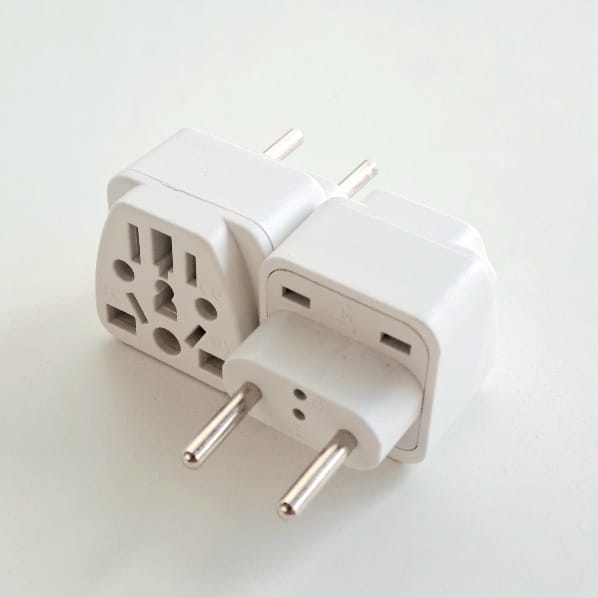 WY-9C 2 Round Pin AC Power Adaptor White (Europe) 